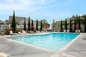 Beach Chic Condo | Walk to Strands Beach | Pool