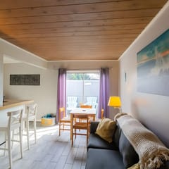 1-Block to Beach! Cozy Ocean Beach Cottage Getaway