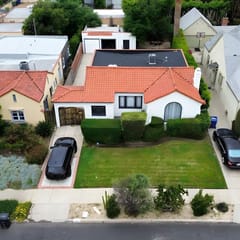 Cozy LA Home Near The Grove and Beverly Hills