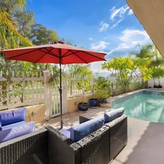Private Pool, Spa, Den and Dogs OK in Palm Desert