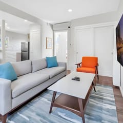 Prime Location Carlsbad Home Walk to Beach