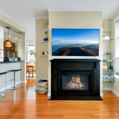 Waterfront 2BD Next to Pike Place w/ Private Patio