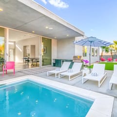 New Build! 5BR | LED Pool, Fire Pit, Views