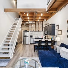 Stylish Santana Row 2BR Loft Walk to Shop & Dining