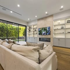 Luxurious Encino Villa | Pool, Spa, Cinema & More