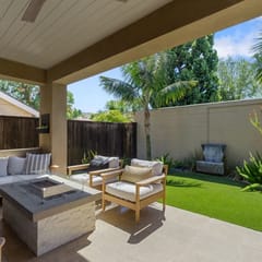Stylish South Park Home w/ Rooftop Patio & Views