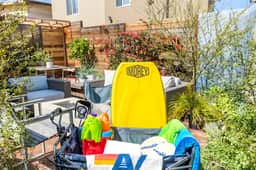 Vaulted 2BR Steps to Surf, Shops & Cafes