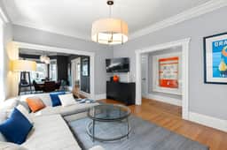 Chic Pacific Heights 2br Condo | Great Location