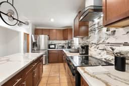 1020 Glenwood Way, South Lake Tahoe