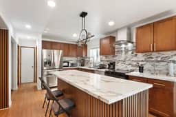 1020 Glenwood Way, South Lake Tahoe