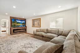 Walk to Lake Tahoe | Sleeps 10 | EV Charger