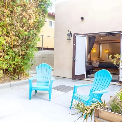 *Deluxe Master Studio* Private Entrance & Patio