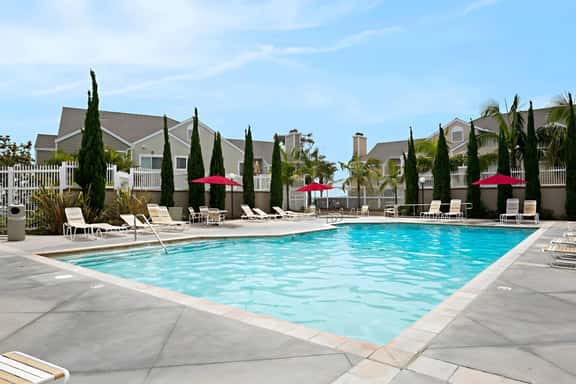 Beach Chic Condo | Walk to Strands Beach | Pool - Image 1