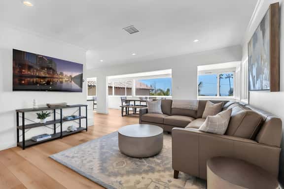 SoCal Surf & Sunset Escape | Oceanview 3BR Home - Image 1