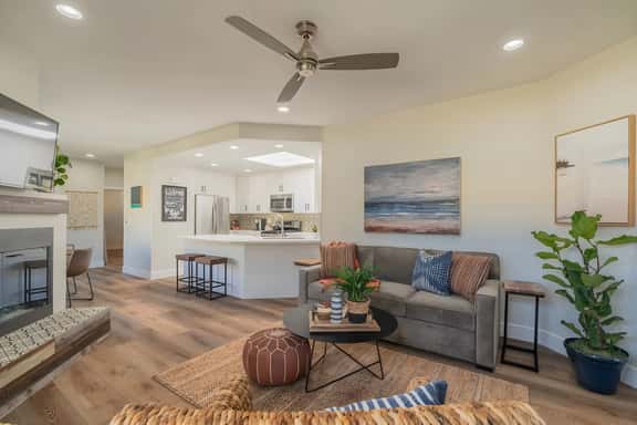 Sun, Surf & Style – OB 2BR w/ Views + Vintage Vinyl - Image 1
