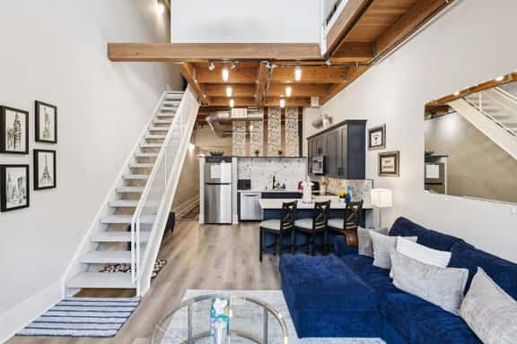 Stylish Santana Row 2BR Loft Walk to Shop & Dining - Image 1