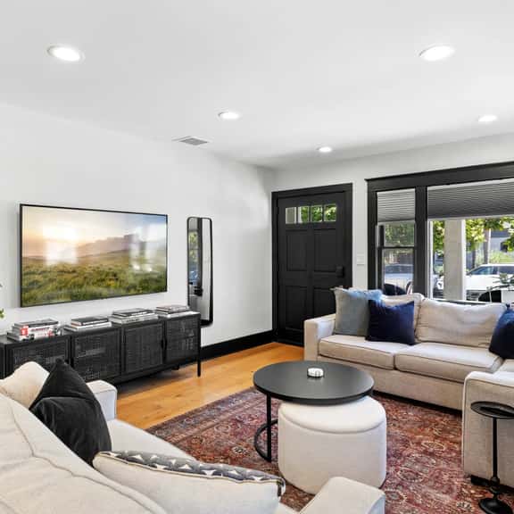 Mid-City LA Stay w/ Parking and Outdoor Space - Image 1