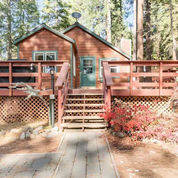 Charming Kings Beach Cabin, Hot Tub, Walk to Lake - Image 1