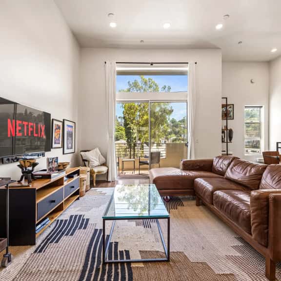 Silver Lake 3-Level Townhouse | Views + EV Charger - Image 1