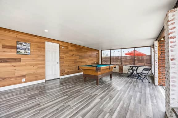 Charming 3BR w/ Hills Views, Pool & Billiards