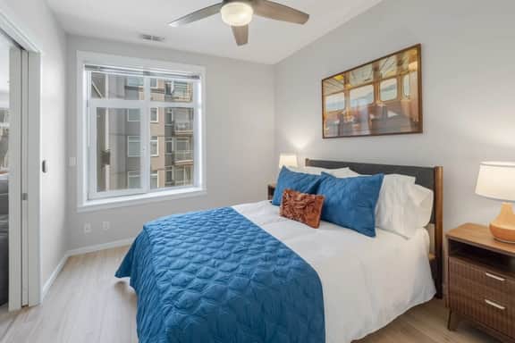 Waterfront Luxury 2BR | Stunning Views • Walk to Pike Place - Image 3
