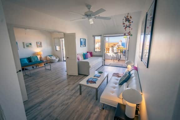 Hamilton Cove 3BR Condo | Golf Cart + Ocean View - Image 2