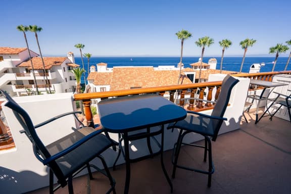 Hamilton Cove 3BR Condo | Golf Cart + Ocean View - Image 1